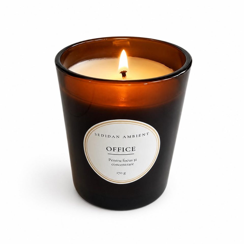 Lumânare parfumată OFFICE 170g
